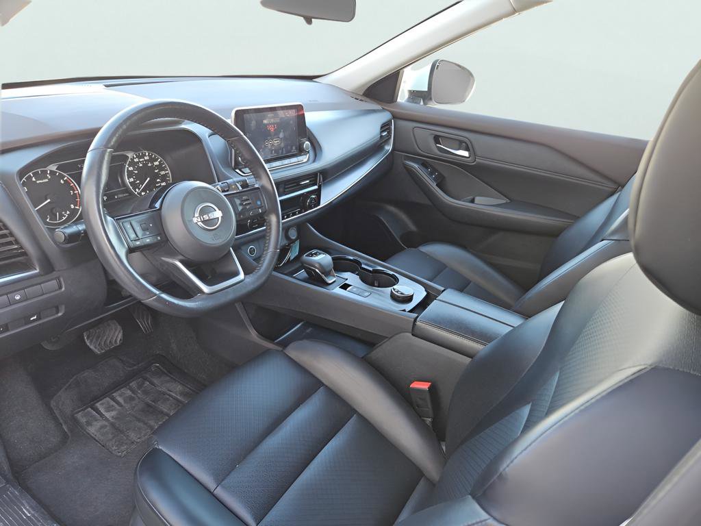 Used 2023 Nissan Rogue SV w/ SV Premium Package image 19