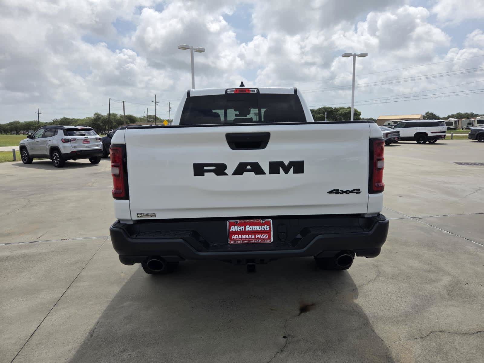 New 2026 RAM 1500 Warlock AWD/4WD image 4