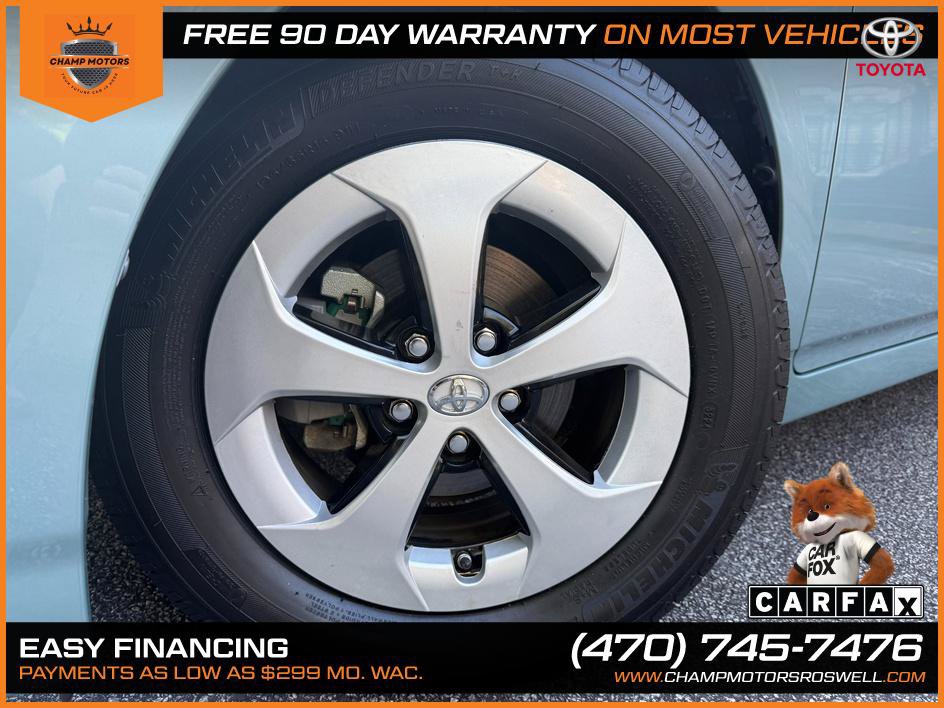 Used 2015 Toyota Prius Three FWD image 3