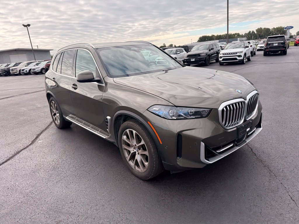 Used 2026 BMW X5 xDrive40i AWD/4WD image 7