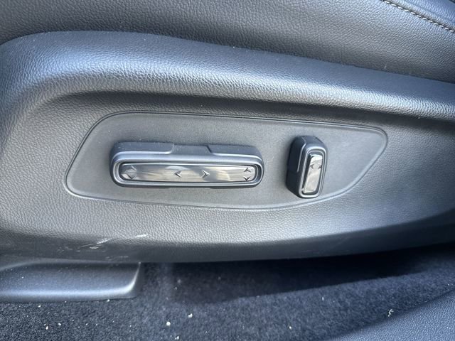 Used 2026 Honda HR-V EX-L image 16