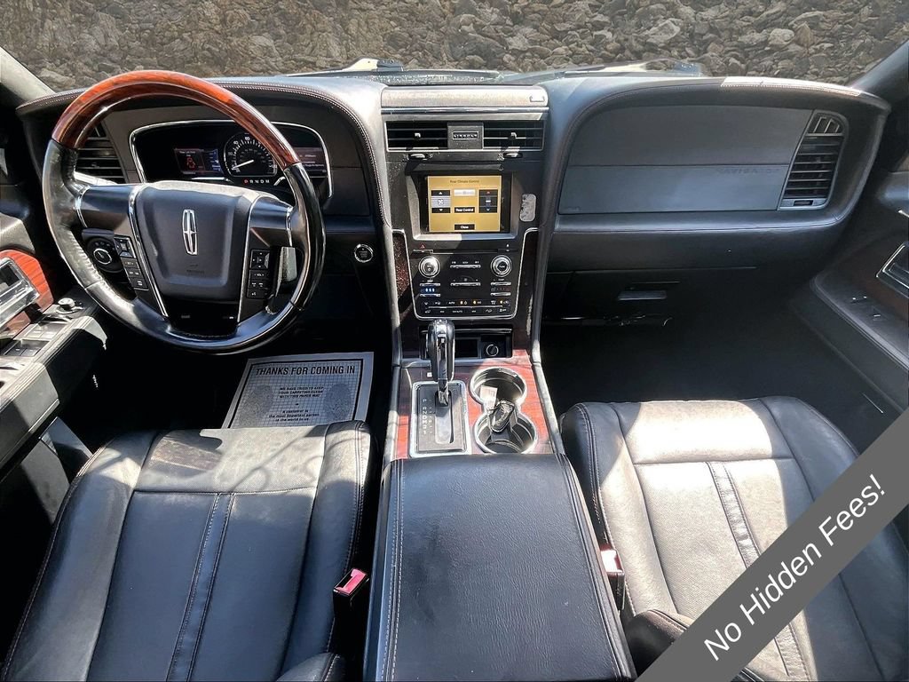 Used 2016 Lincoln Navigator L Reserve AWD/4WD image 13