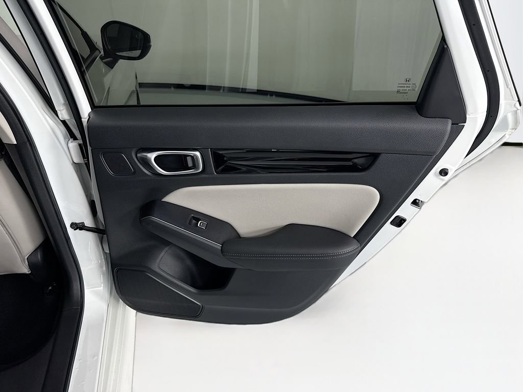 Used 2024 Honda Civic Touring image 27