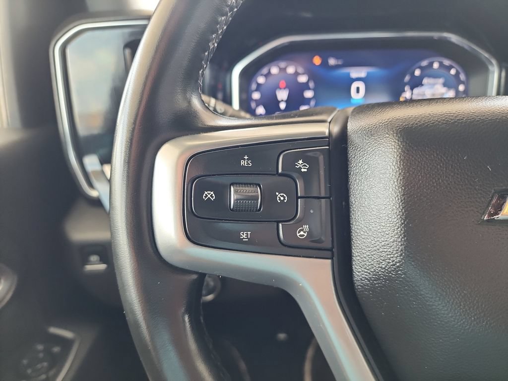 Used 2025 Chevrolet Silverado 2500 LT w/ Convenience Package AWD/4WD image 19