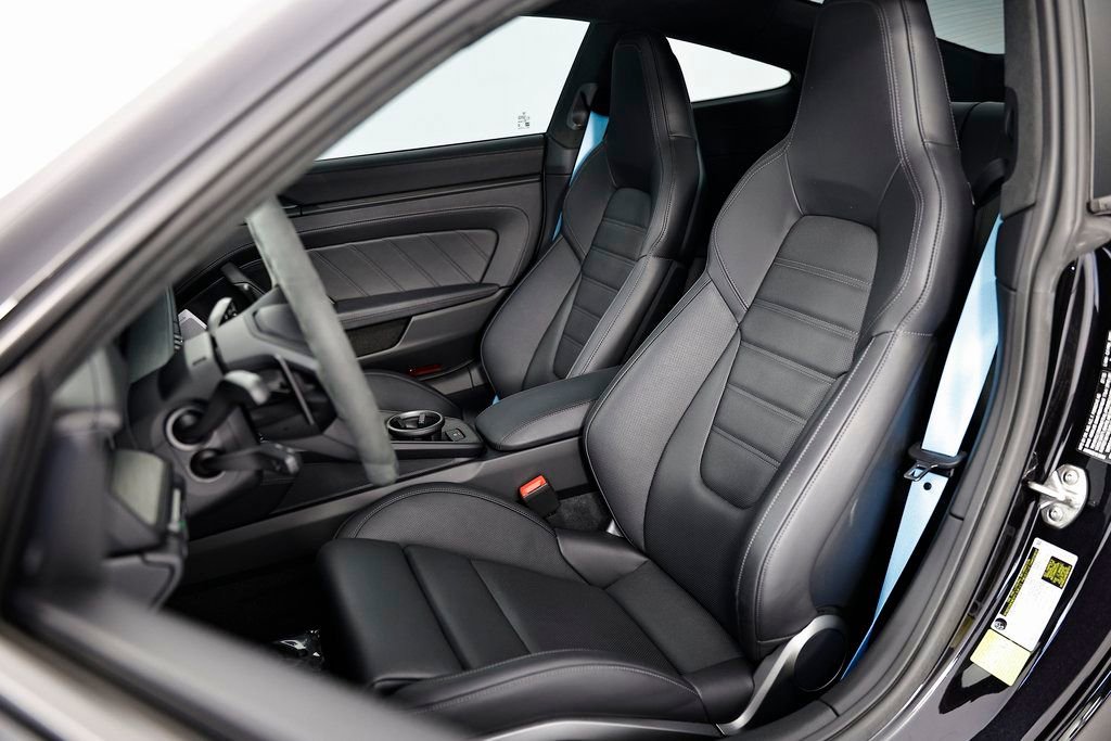 Certified 2026 Porsche 911 Carrera GTS image 5