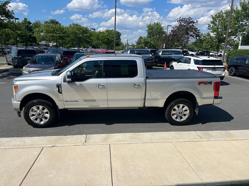 Used 2019 Ford F250 Platinum w/ Platinum Ultimate Package AWD/4WD image 4