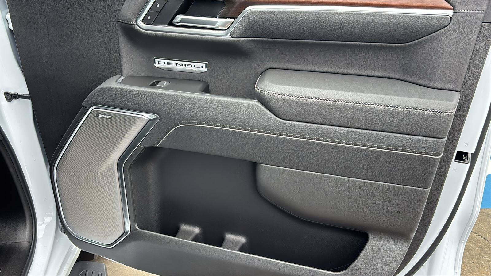 New 2026 GMC Sierra 1500 Denali AWD/4WD image 23