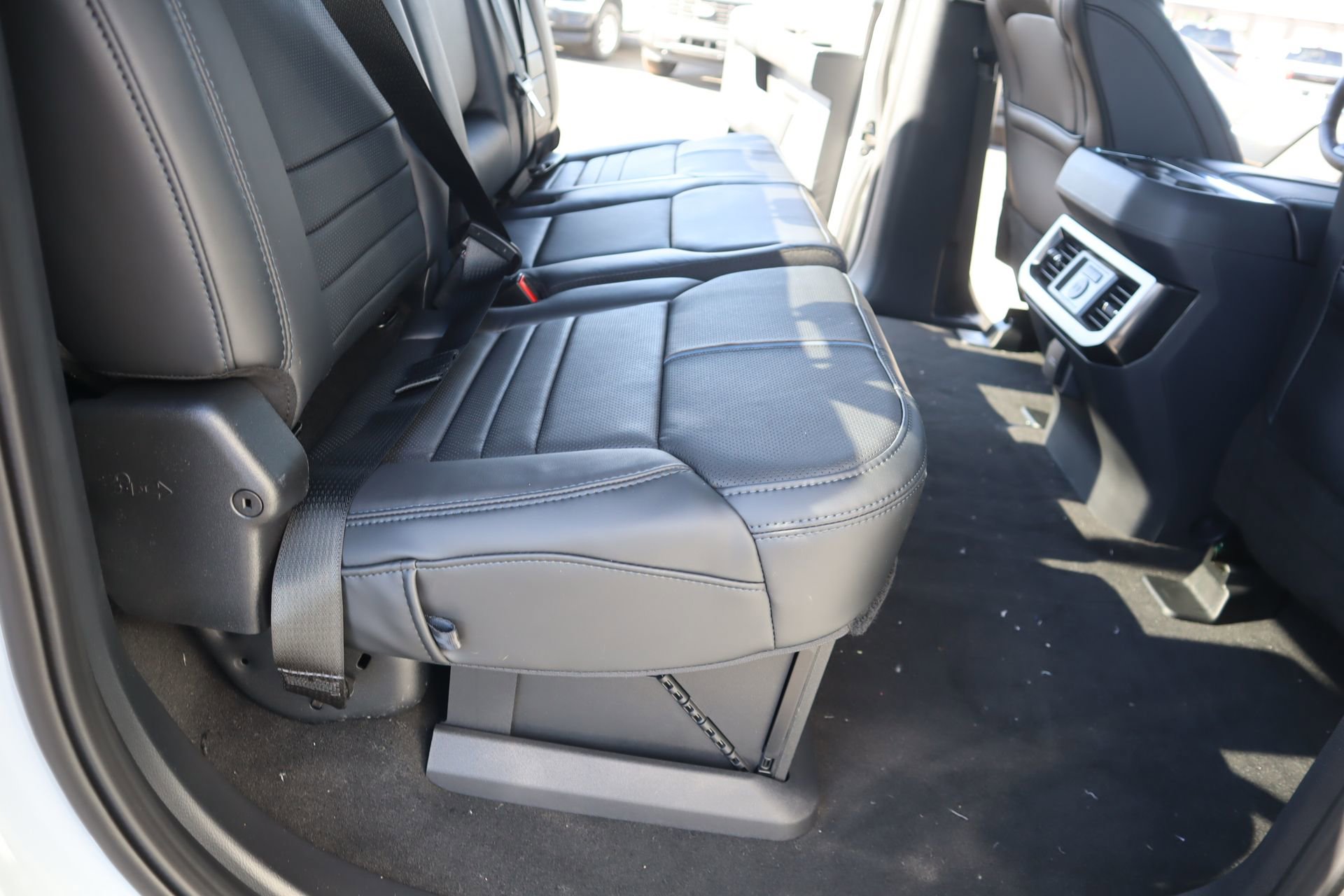 New 2026 Ford F250 Platinum AWD/4WD image 15