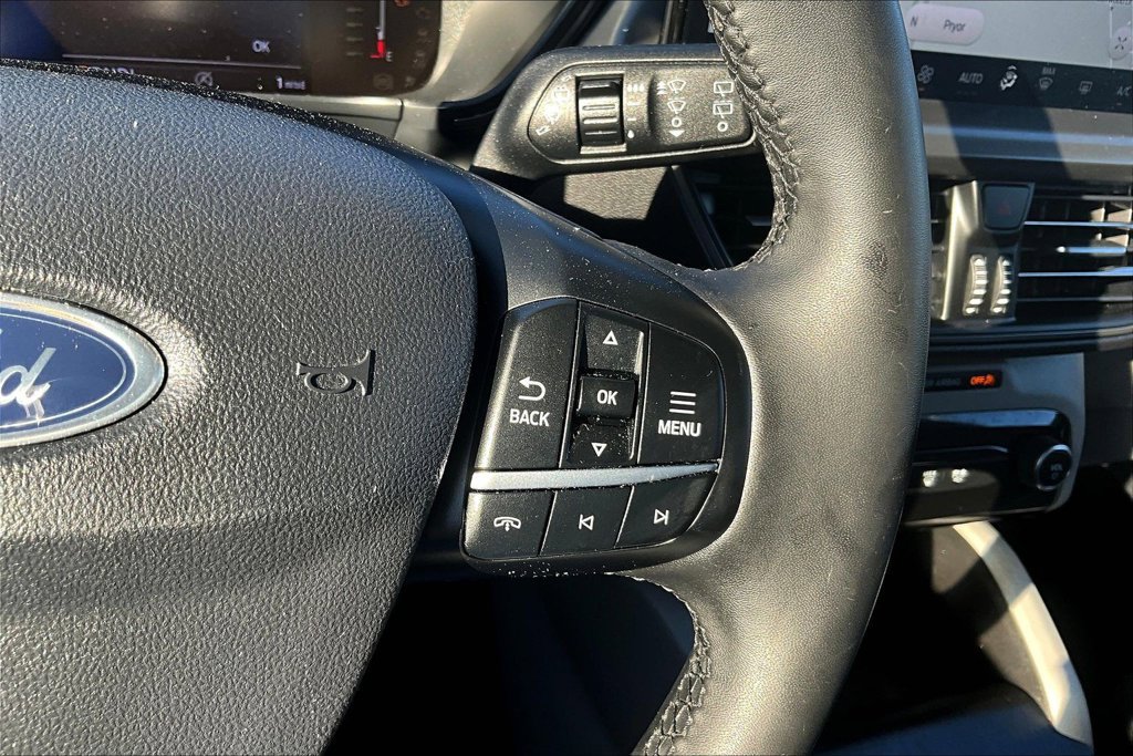 Used 2024 Ford Escape Active w/ Tech Pack #1 FWD image 21