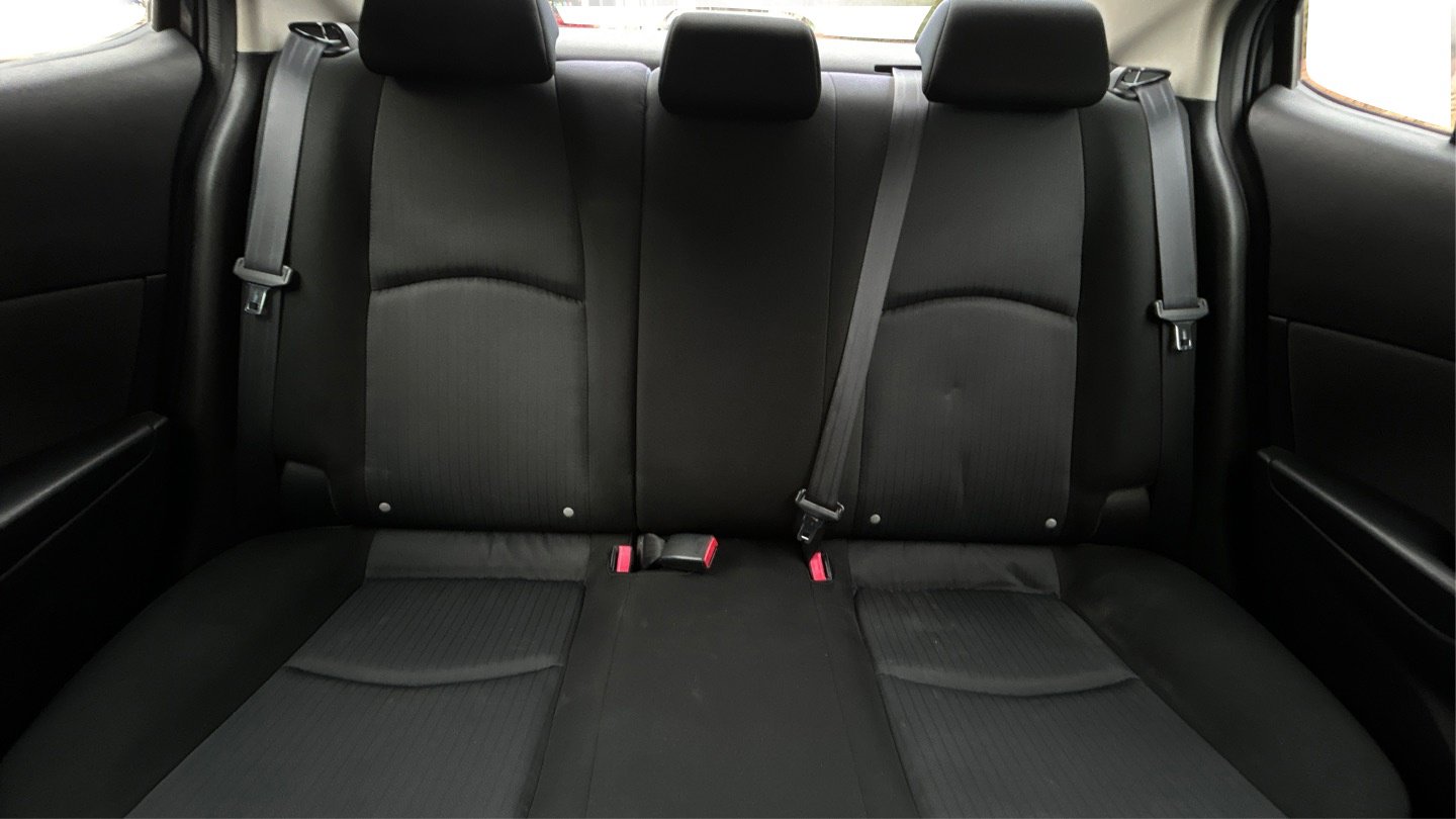 Used 2014 MAZDA MAZDA3 i Sport image 17