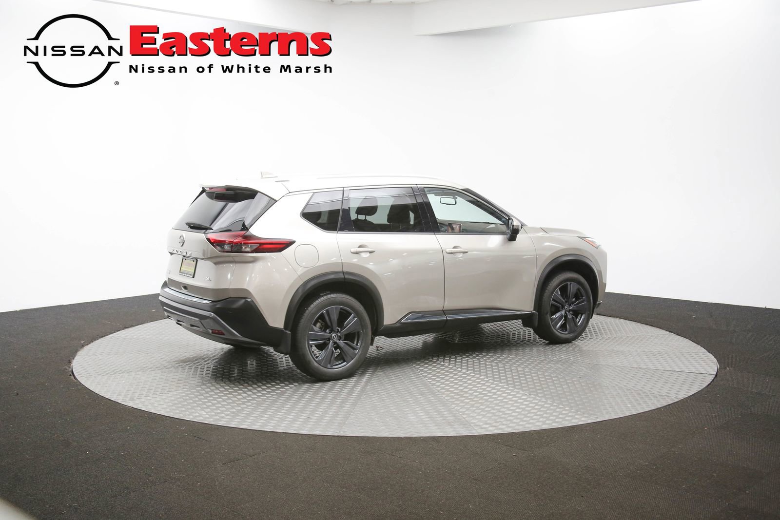 Used 2022 Nissan Rogue SL image 78
