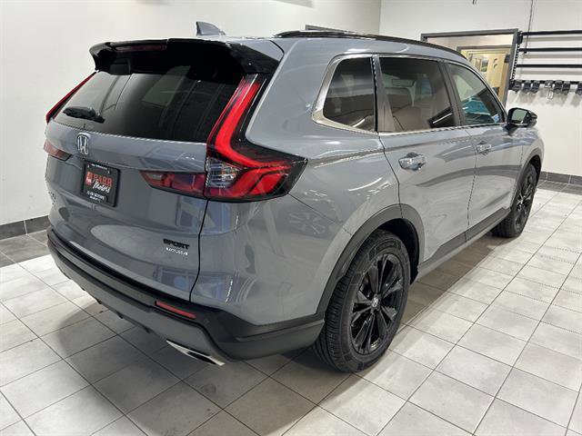 Used 2024 Honda CR-V Sport Touring image 4