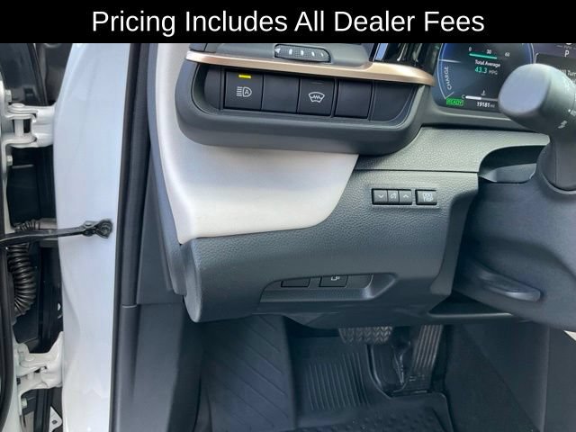 Used 2025 Toyota Crown w/ Advanced Technology Package AWD/4WD image 10