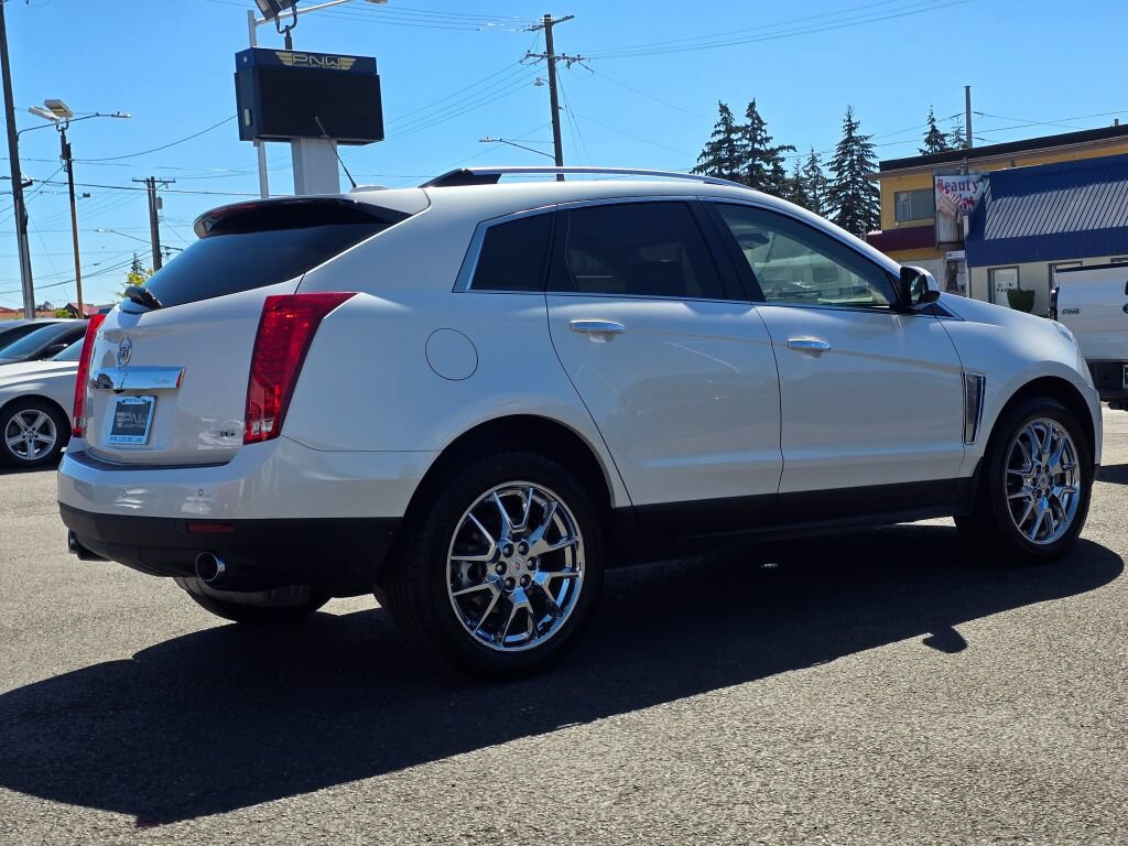 Used 2015 Cadillac SRX Performance w/ Driver Awareness Package FWD image 6