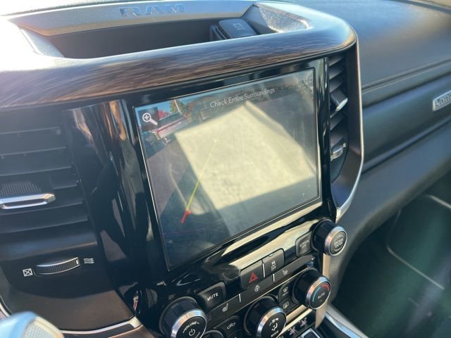 Used 2021 RAM 2500 Laramie w/ Body Color Bumper Group image 9