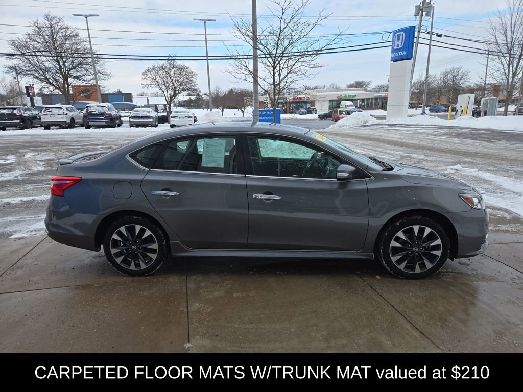 Used 2019 Nissan Sentra SR image 2