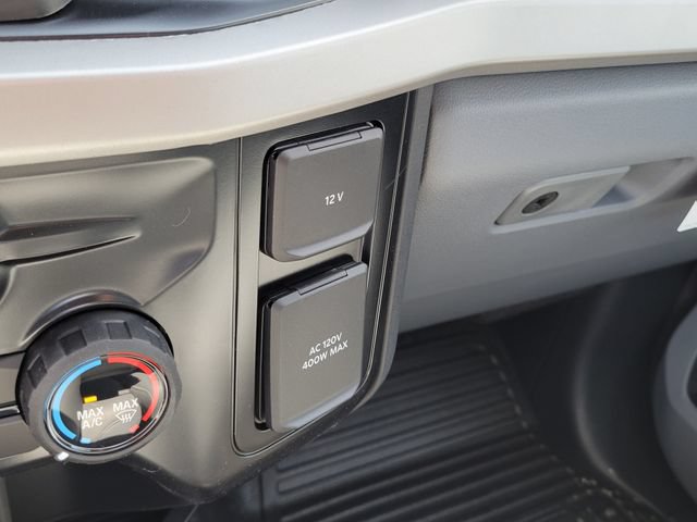 New 2026 Ford F350 XL w/ XL Chrome Package RWD image 9