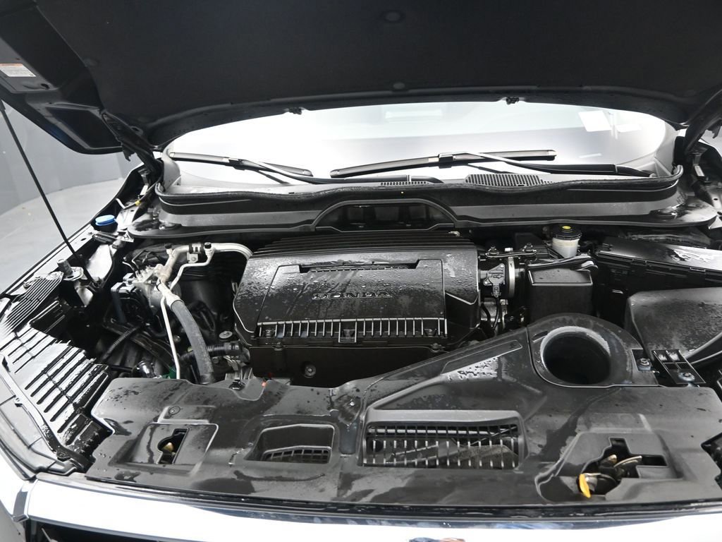 Used 2023 Honda Pilot Touring image 13