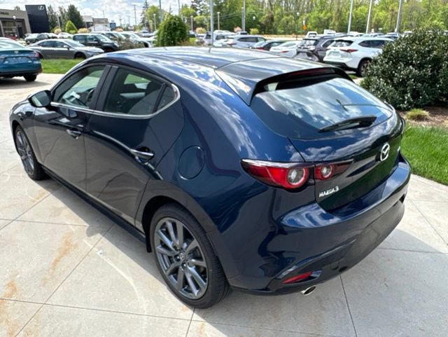 Used 2023 MAZDA MAZDA3 s FWD image 5