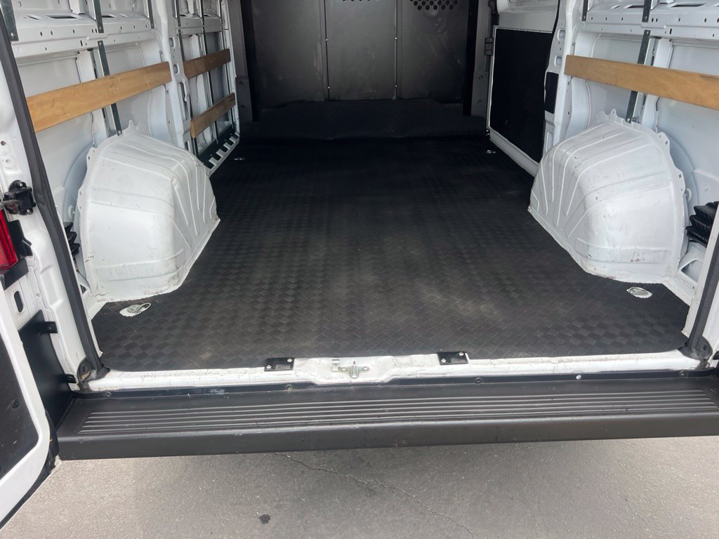 Used 2025 RAM ProMaster 2500 w/ U-Haul Equipment Group FWD image 43