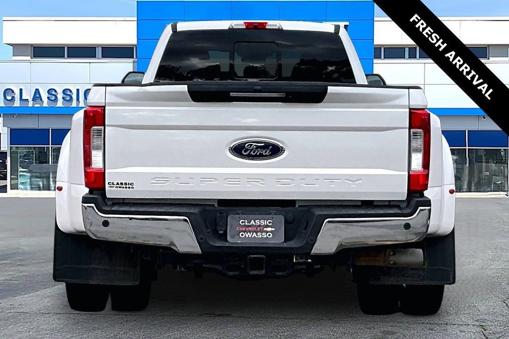 Used 2019 Ford F450 Lariat w/ Lariat Ultimate Package image 6