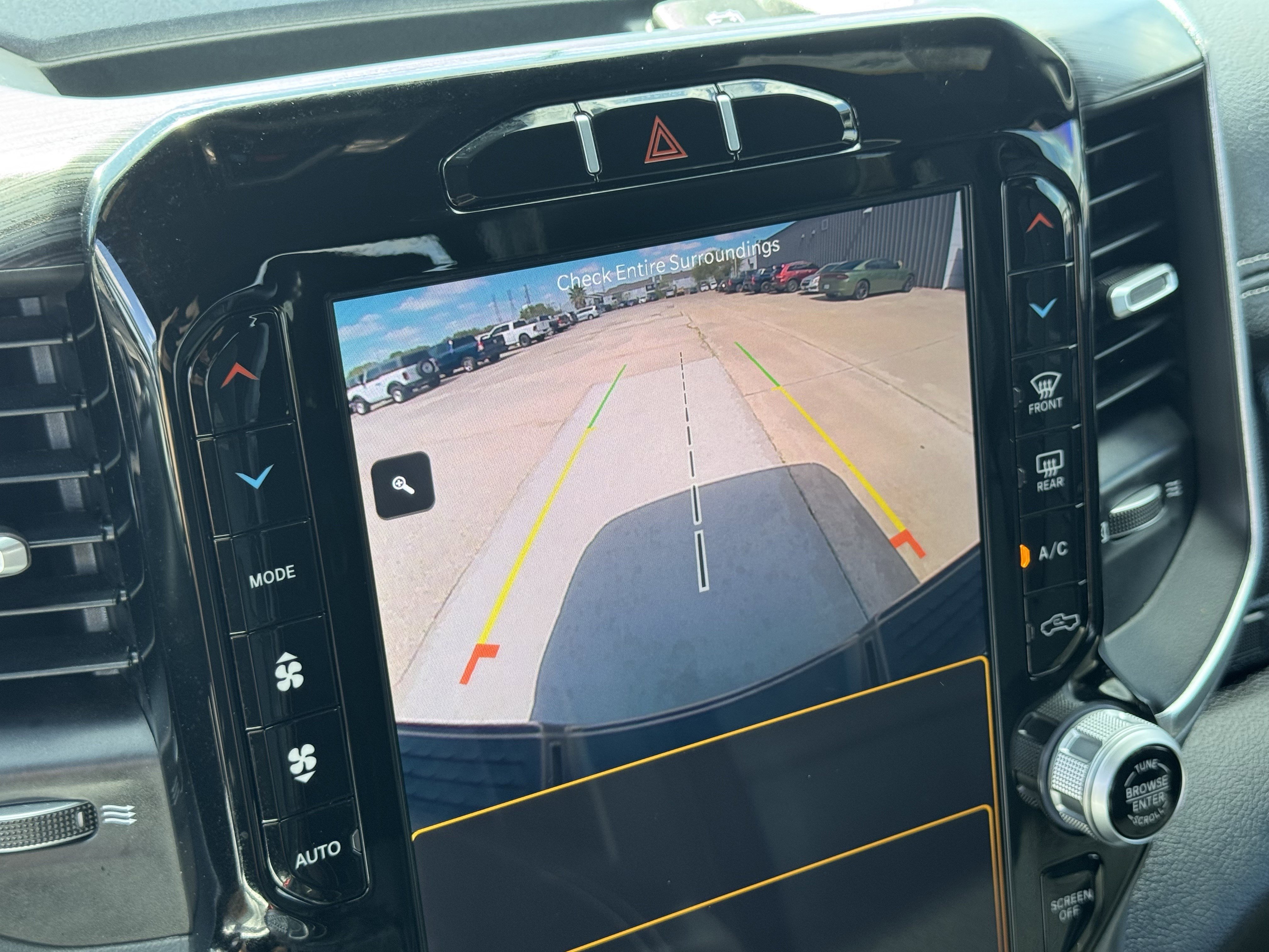 Used 2024 RAM 2500 Laramie w/ Sport Appearance Package image 19