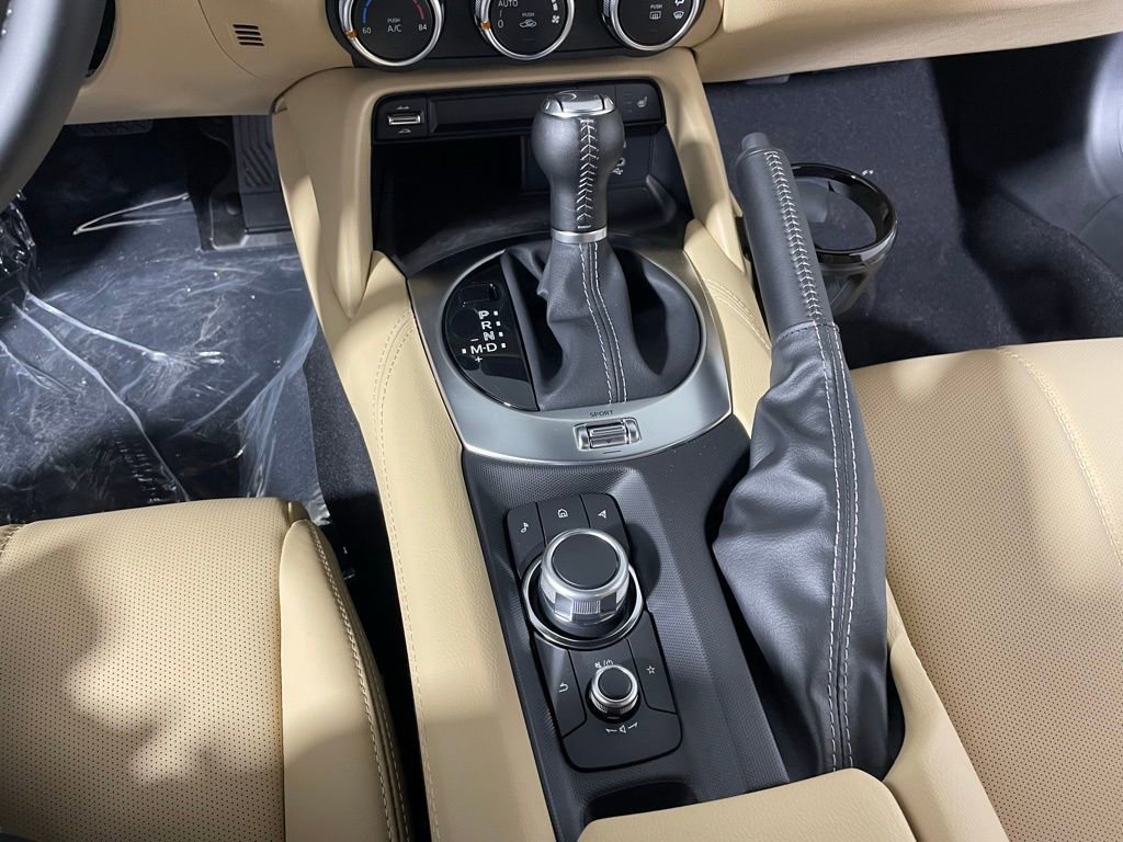 New 2025 MAZDA MX-5 Miata RF Grand Touring w/ Weather Package image 25