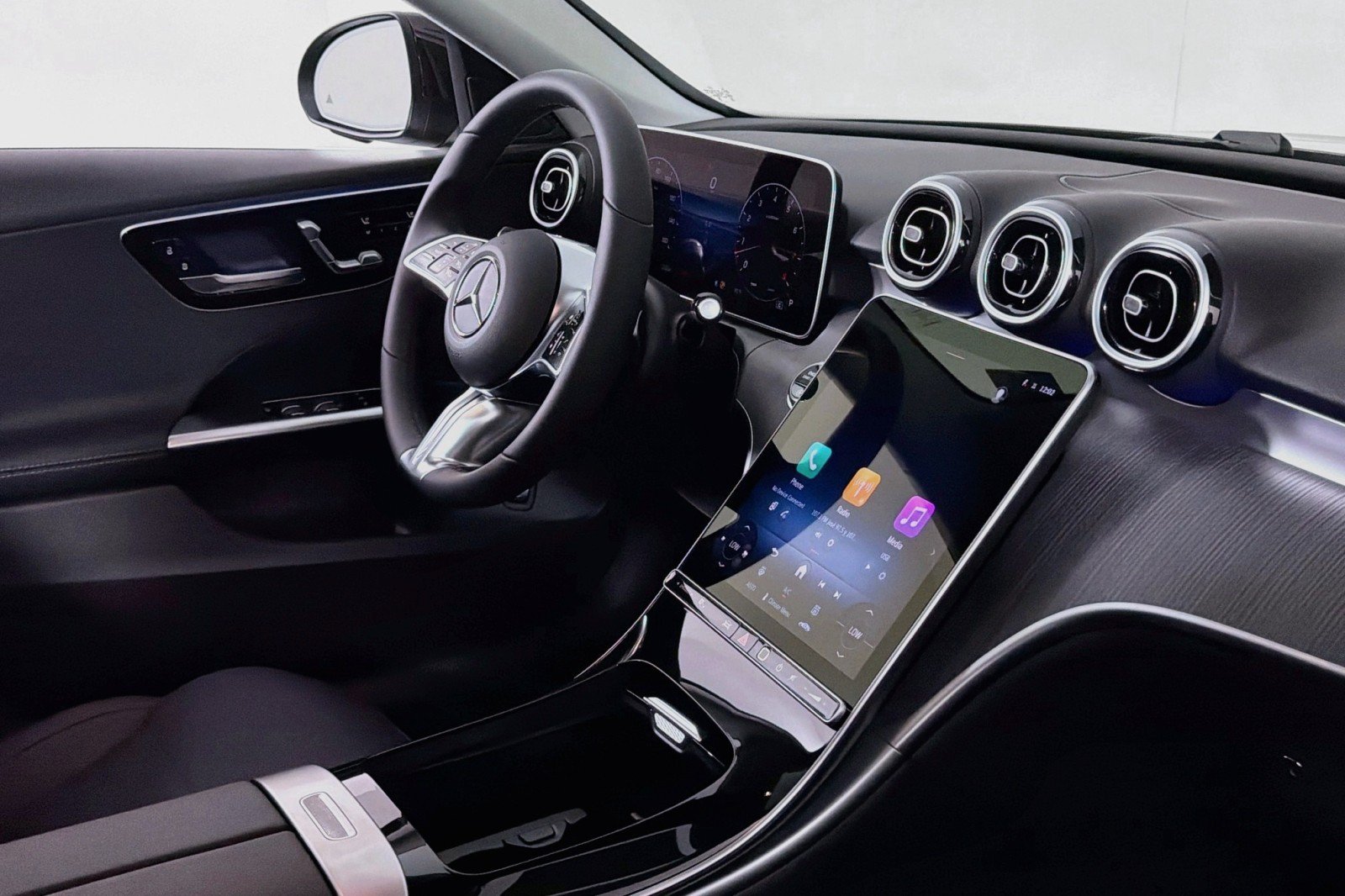 New 2026 Mercedes-Benz C 300 Sedan image 15