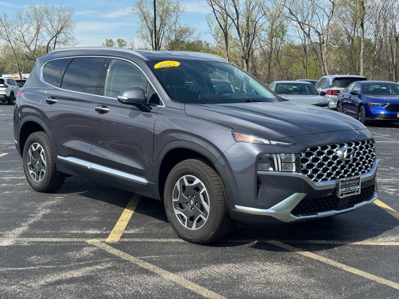 Used 2022 Hyundai Santa Fe Blue image 2