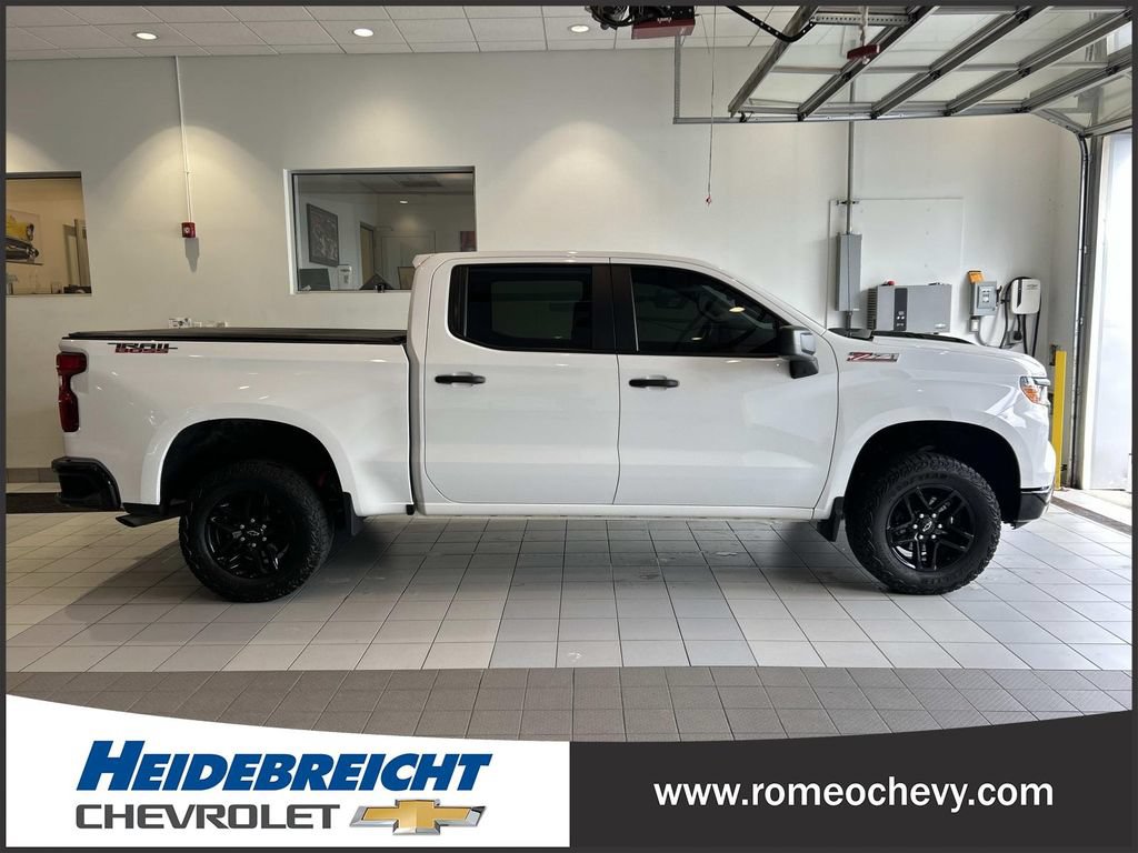 Certified 2024 Chevrolet Silverado 1500 Custom Trail Boss AWD/4WD image 2