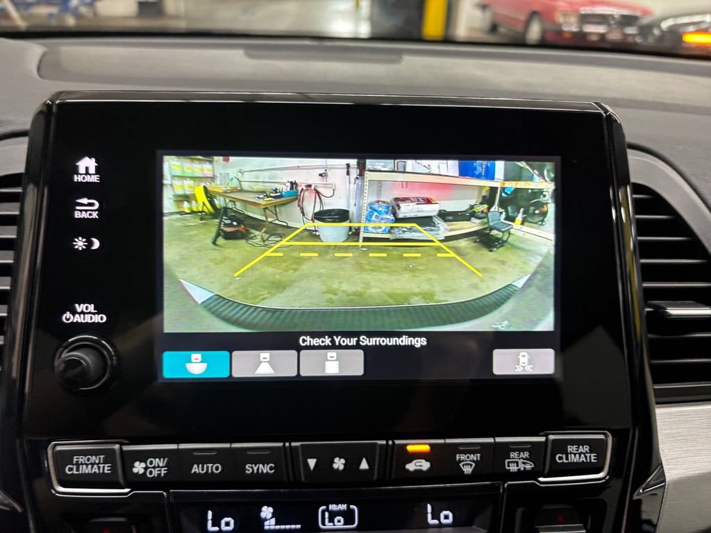 Used 2023 Honda Odyssey EX image 24