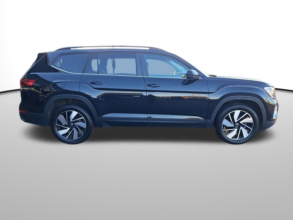 Used 2024 Volkswagen Atlas SE image 7