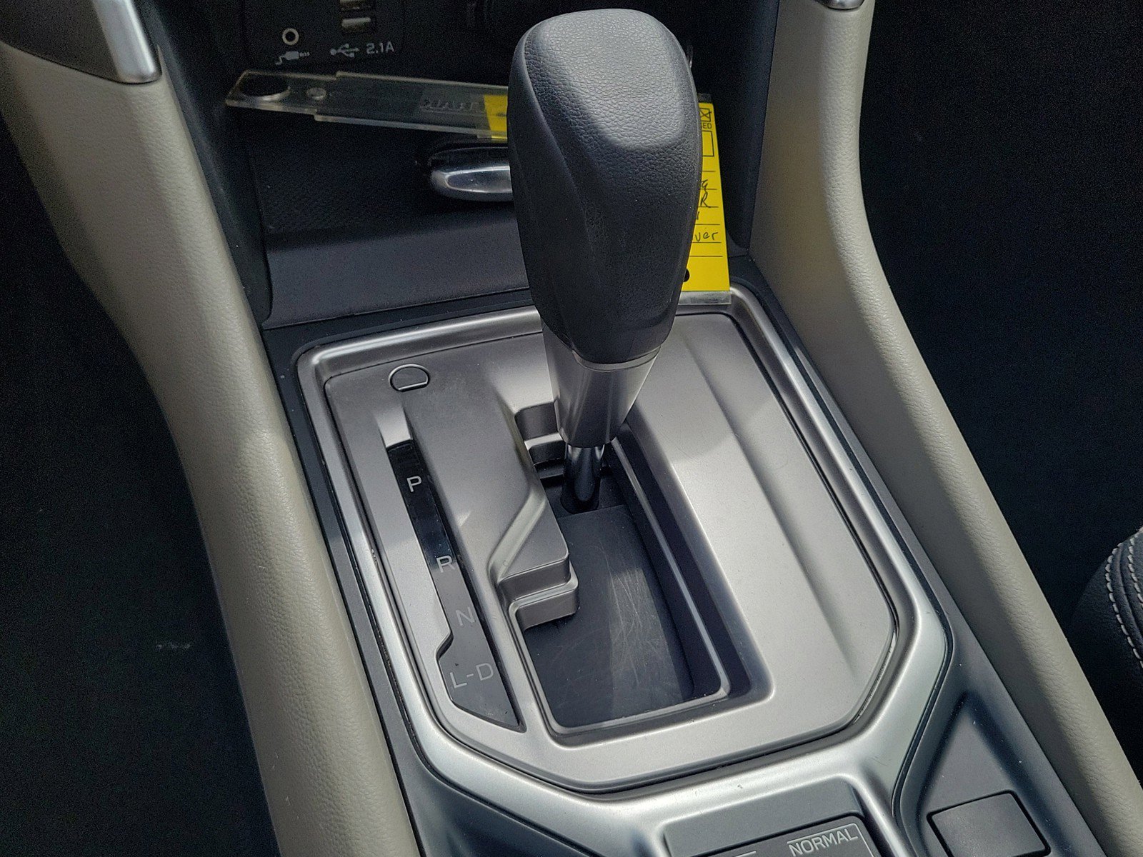 Used 2020 Subaru Forester Premium AWD/4WD image 35