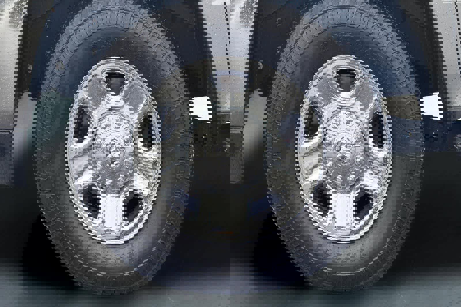 Used 2023 RAM 3500 Tradesman image 29