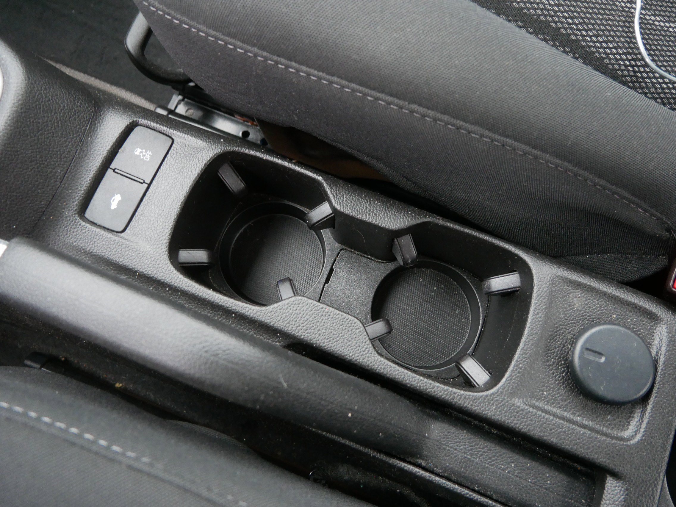 Used 2019 Chevrolet Sonic LT w/ Convenience Package image 21