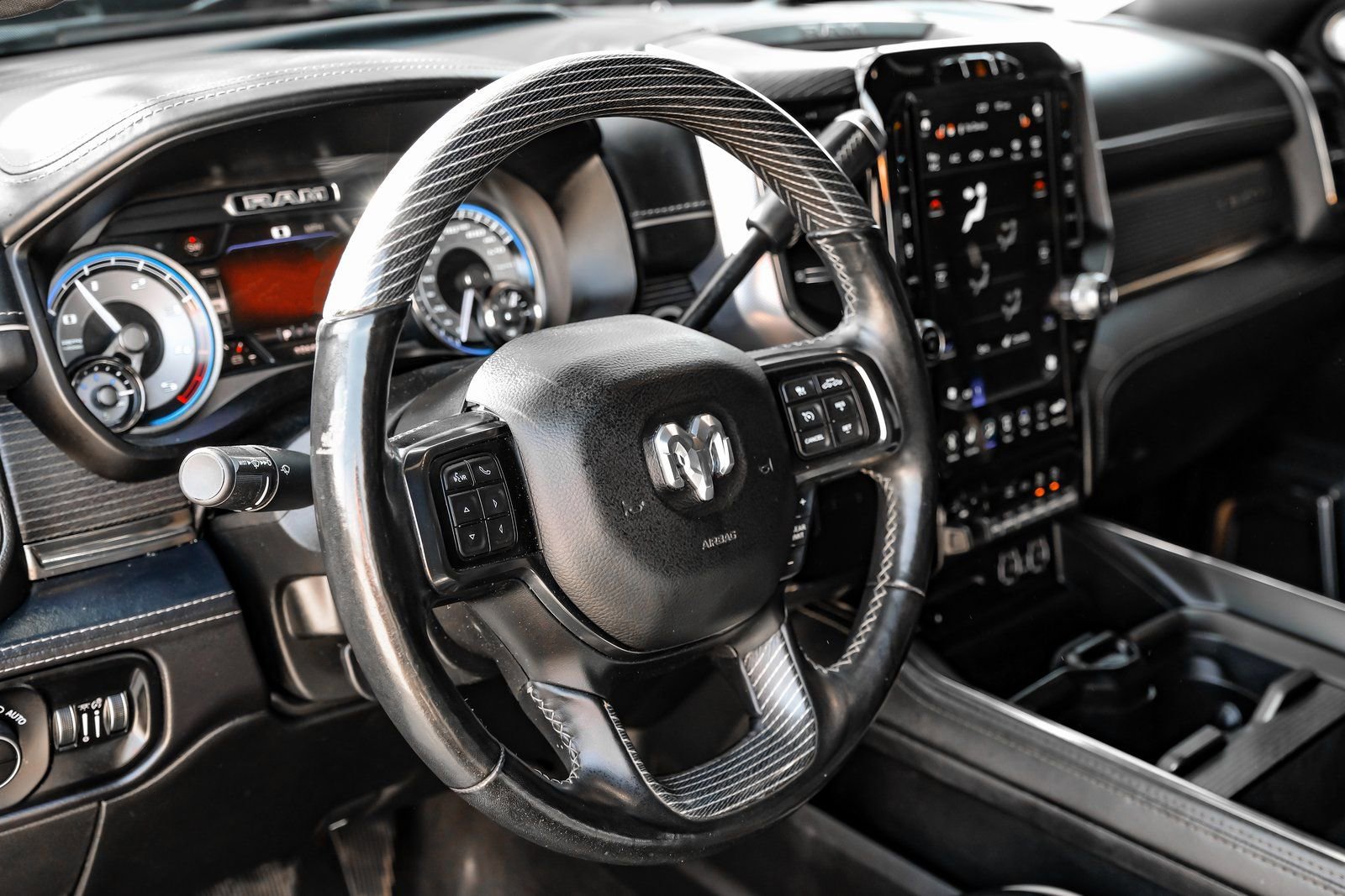 Used 2019 RAM 3500 Limited image 14