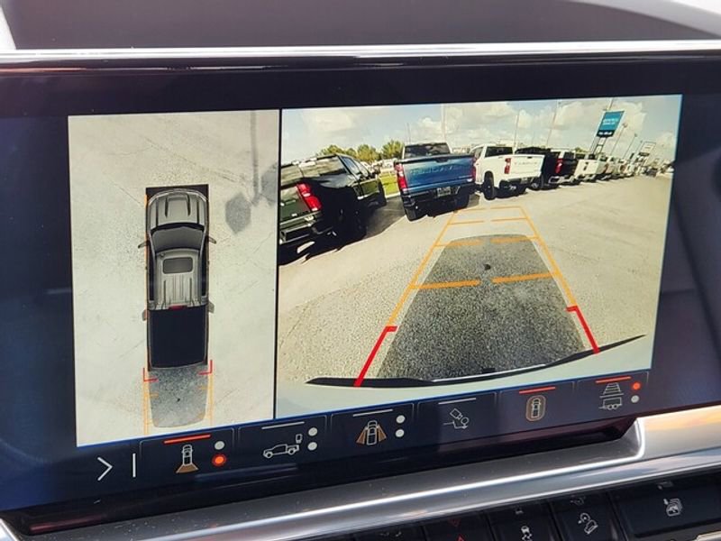 Certified 2024 Chevrolet Silverado 1500 LTZ image 20