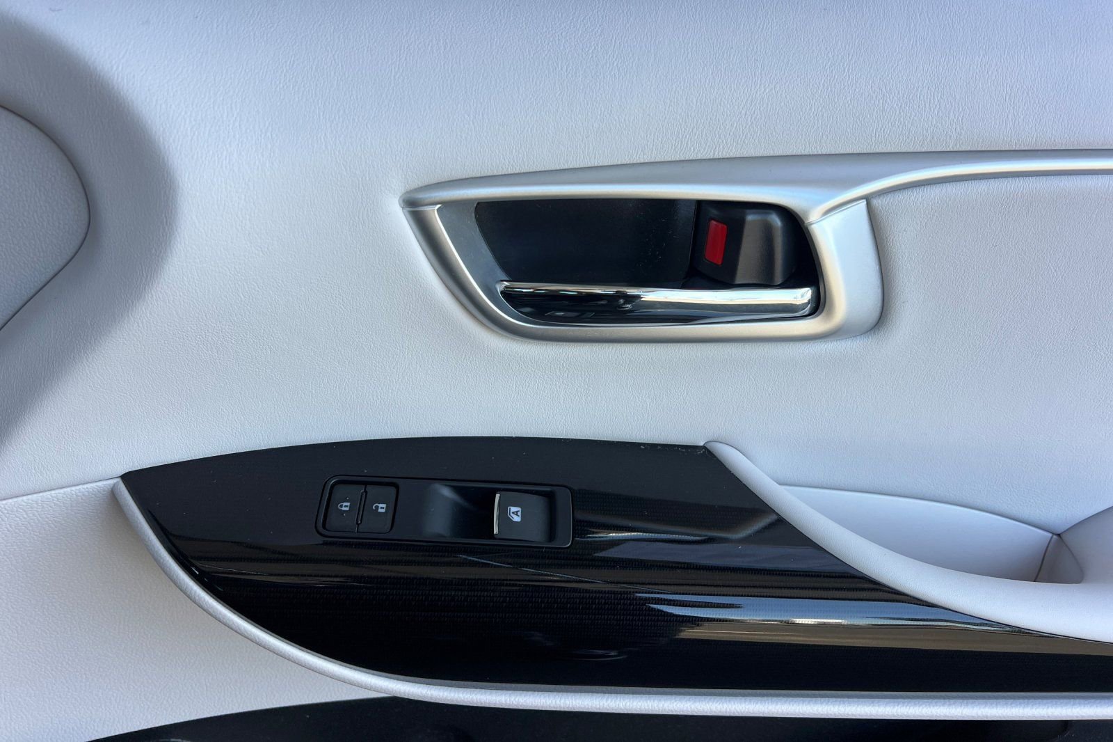 Certified 2019 Toyota Mirai image 21