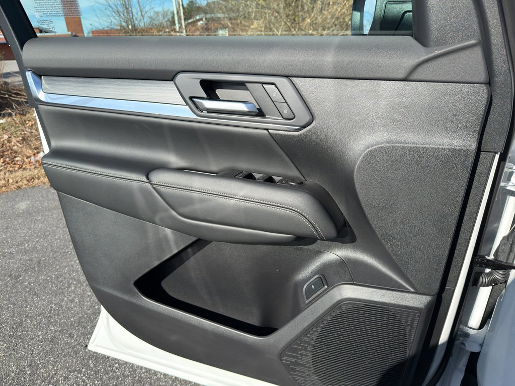 New 2026 GMC Terrain Elevation w/ Elevation Premium Package image 9