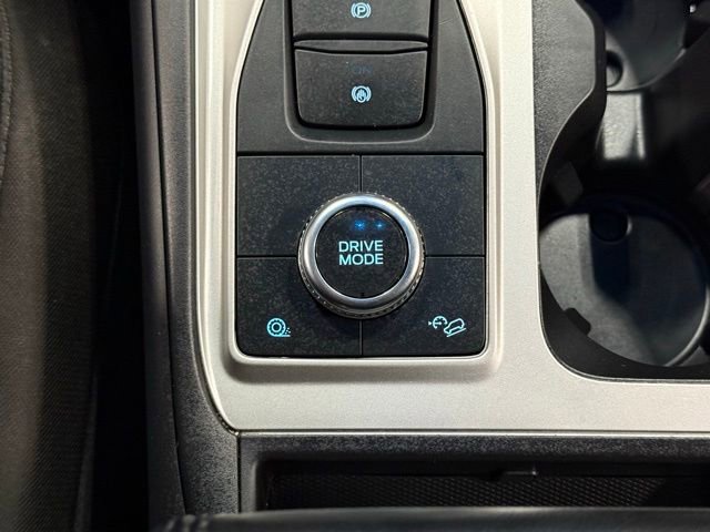 Used 2023 Ford Explorer XLT image 31