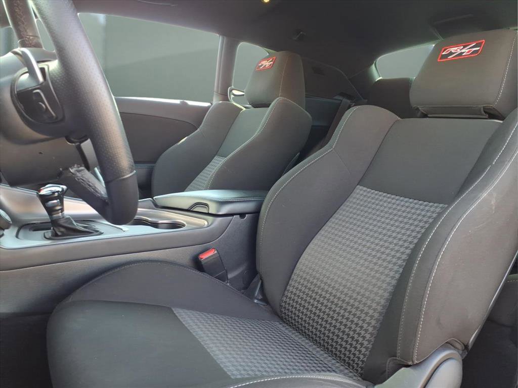 Used 2023 Dodge Challenger R/T w/ Blacktop Package image 18
