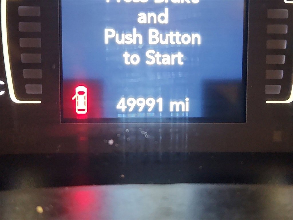 Used 2020 Jeep Cherokee Latitude Plus image 16