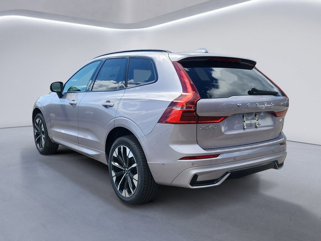 New 2026 Volvo XC60 B5 Plus w/ Protection Package Premier image 5