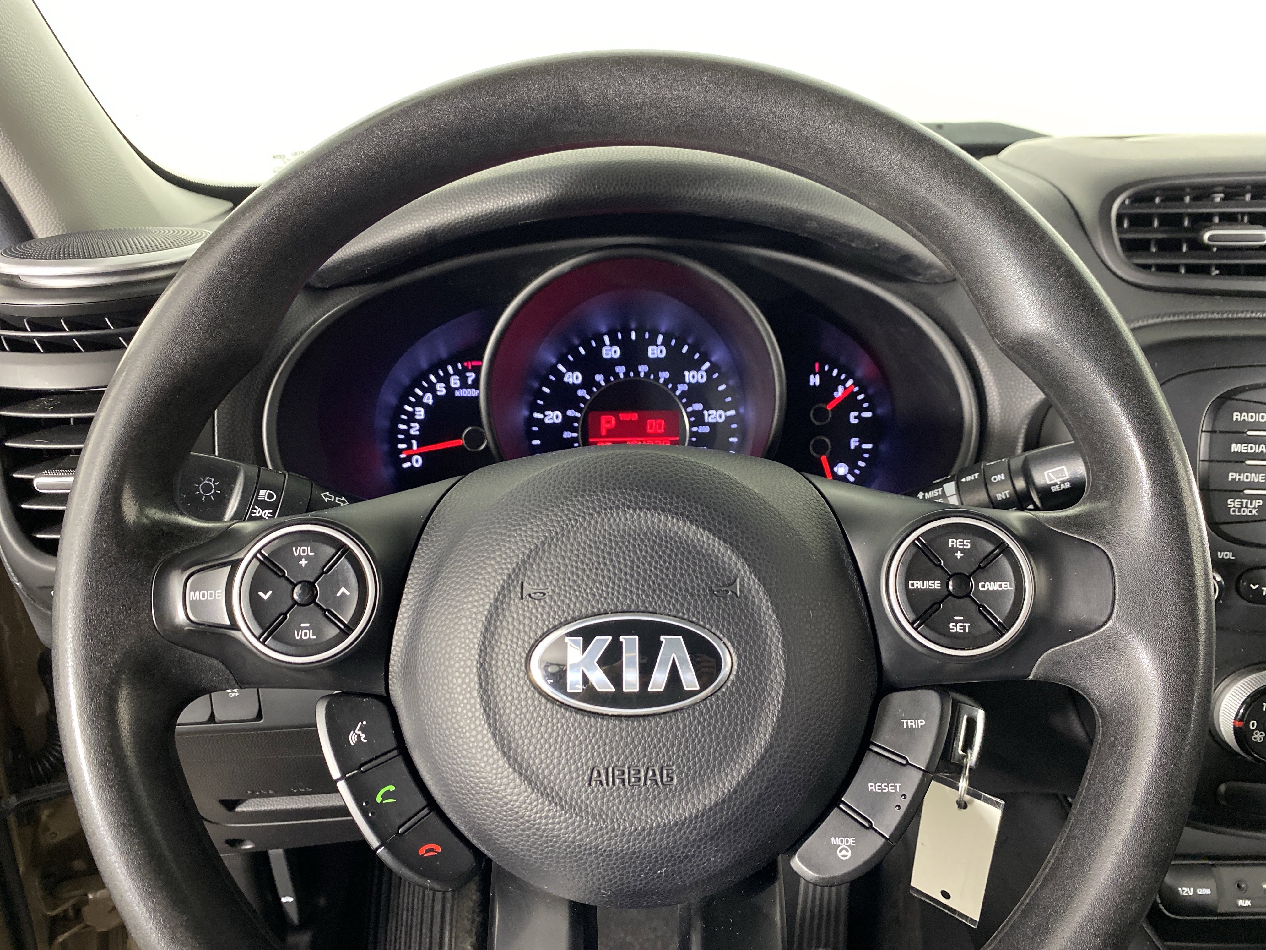 Used 2015 Kia Soul FWD image 16