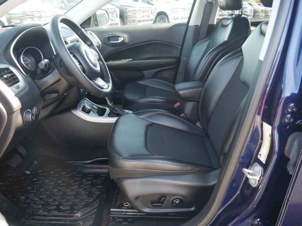 Used 2019 Jeep Compass Latitude w/ Popular Equipment Group image 28