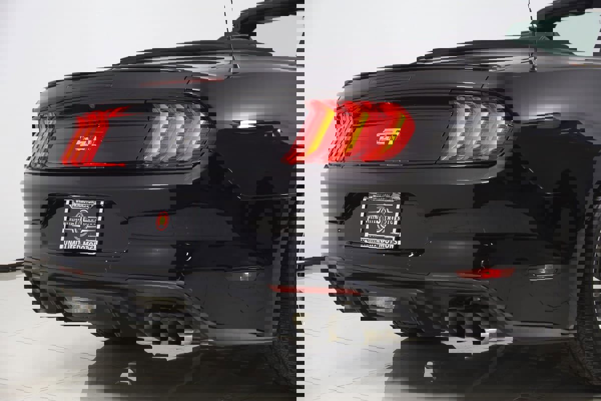 Used 2021 Ford Mustang GT Premium w/ Ford Safe & Smart Package RWD image 52