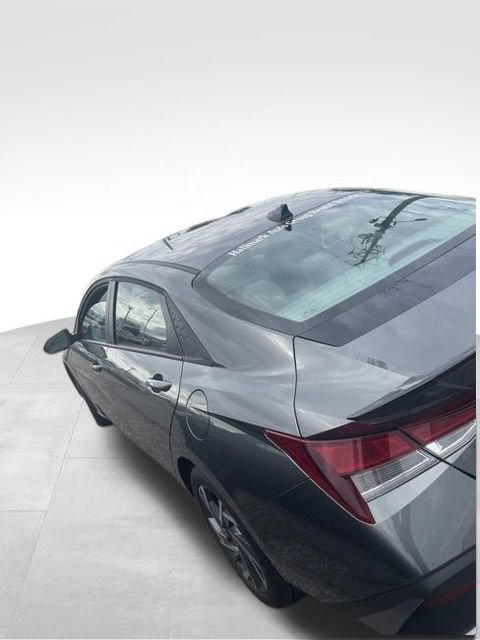 Certified 2025 Hyundai Elantra Sport FWD image 21