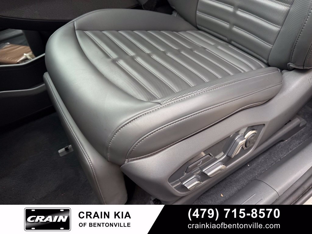 Certified 2024 Kia EV9 Land AWD/4WD image 21