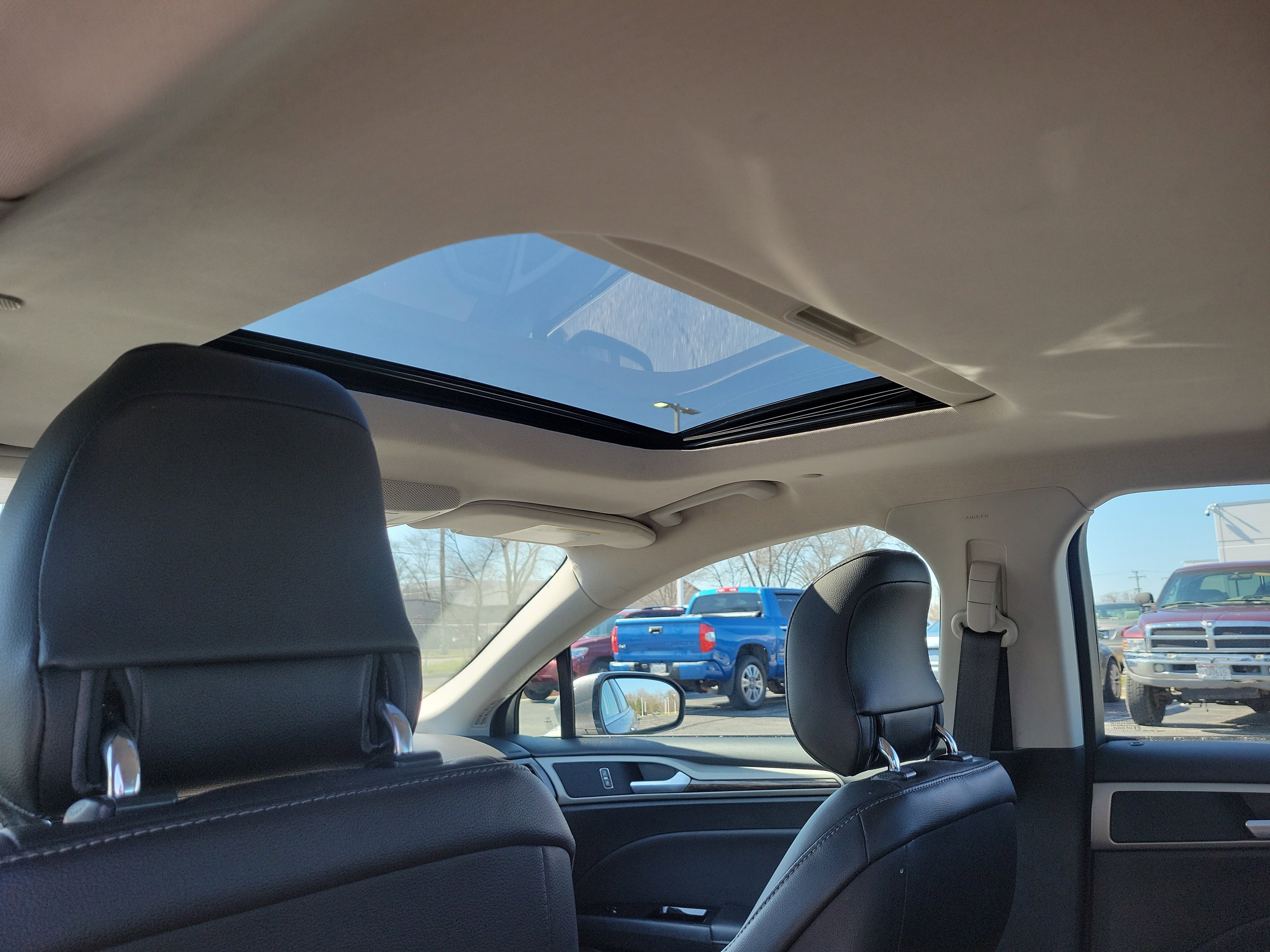 Used 2013 Ford Fusion SE image 10