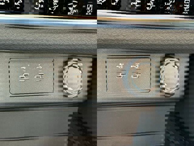 New 2026 Nissan Rogue SV w/ Cold Weather Package AWD/4WD image 33